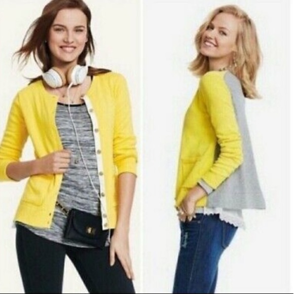 CAbi Belle Yellow & Gray Layered Lace Cardigan Sweater Size XS - Picture 2 of 11